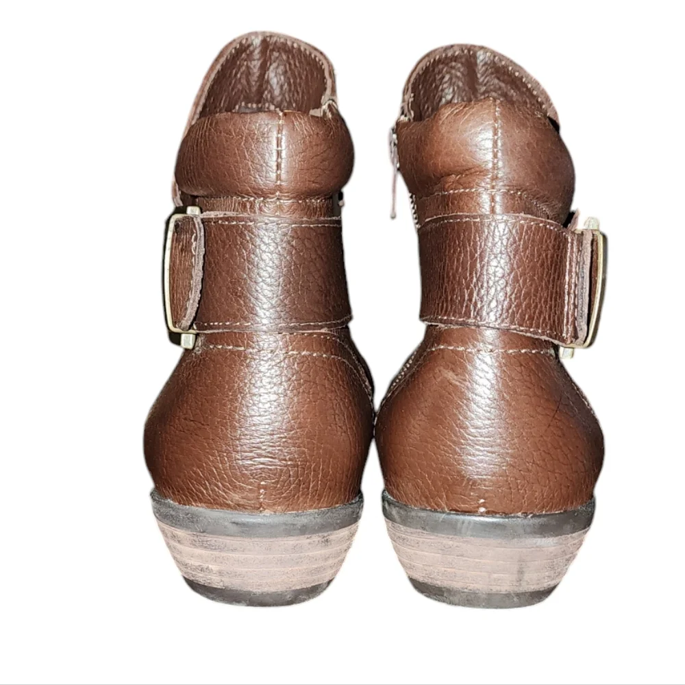 Walking Cradles Ender Ankle Bootie’s Women's Size 9 W
